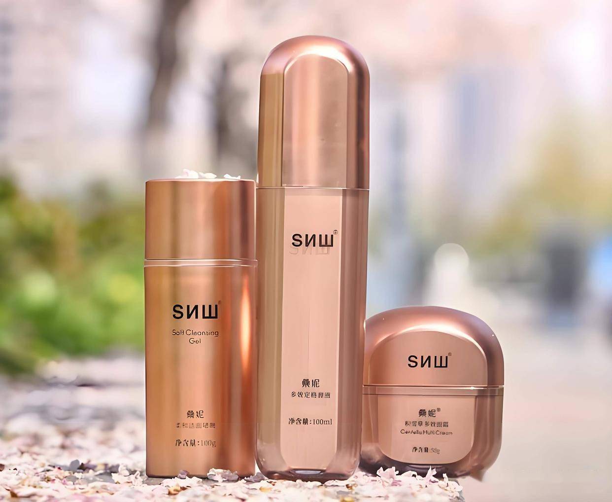 桑妮化妝品 成分實(shí)力獲贊，用戶口碑持續(xù)攀升